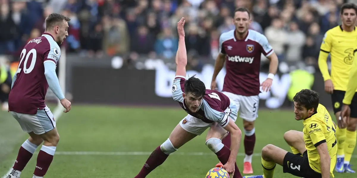 Manuel Lanzini marcó en la victoria del West Ham por 3 a 2 ante el puntero de la Premier League.