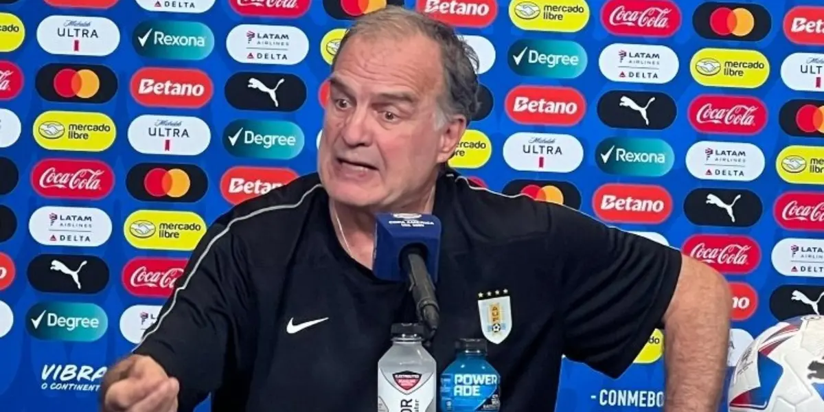 Marcelo Bielsa en conferencia de prensa