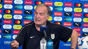 Marcelo Bielsa en conferencia de prensa