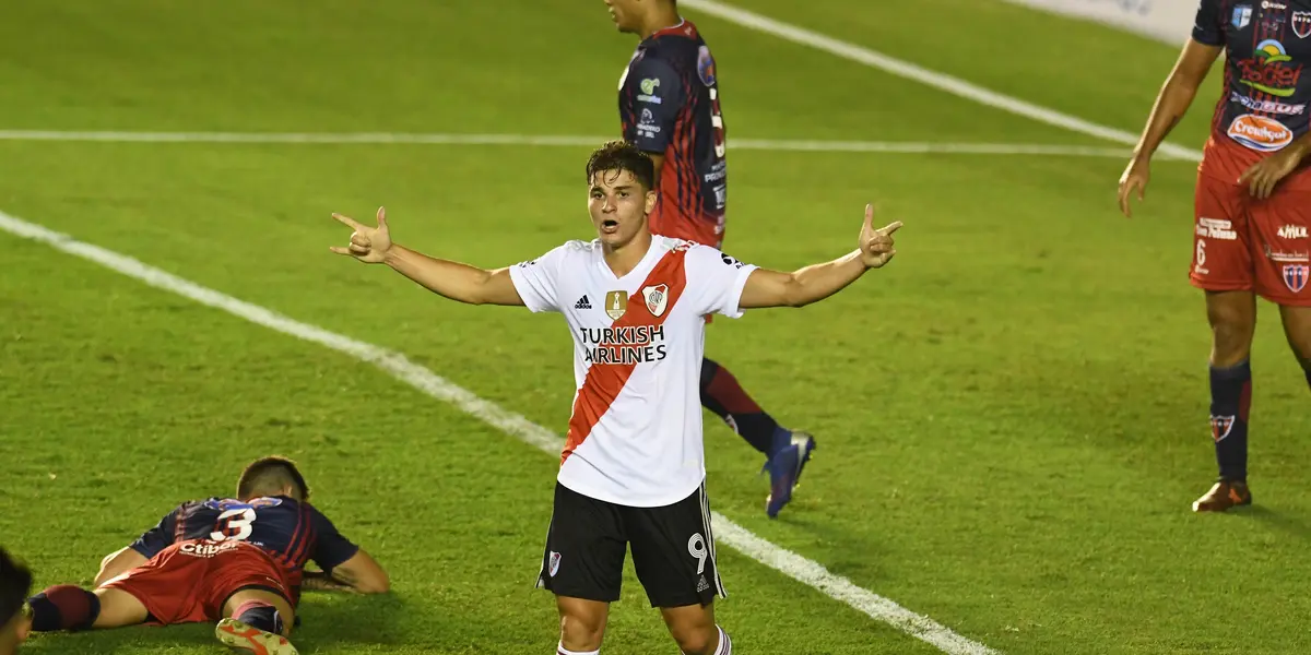 Marcelo Gallardo podría sufrir la baja de la "Araña" en este mercado de pases.