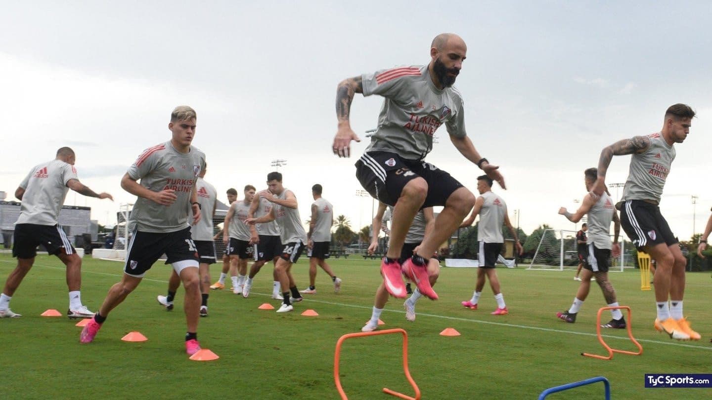 Marcelo Gallardo ya tendría definido el equipo para visitar al Decano el próximo sábado.