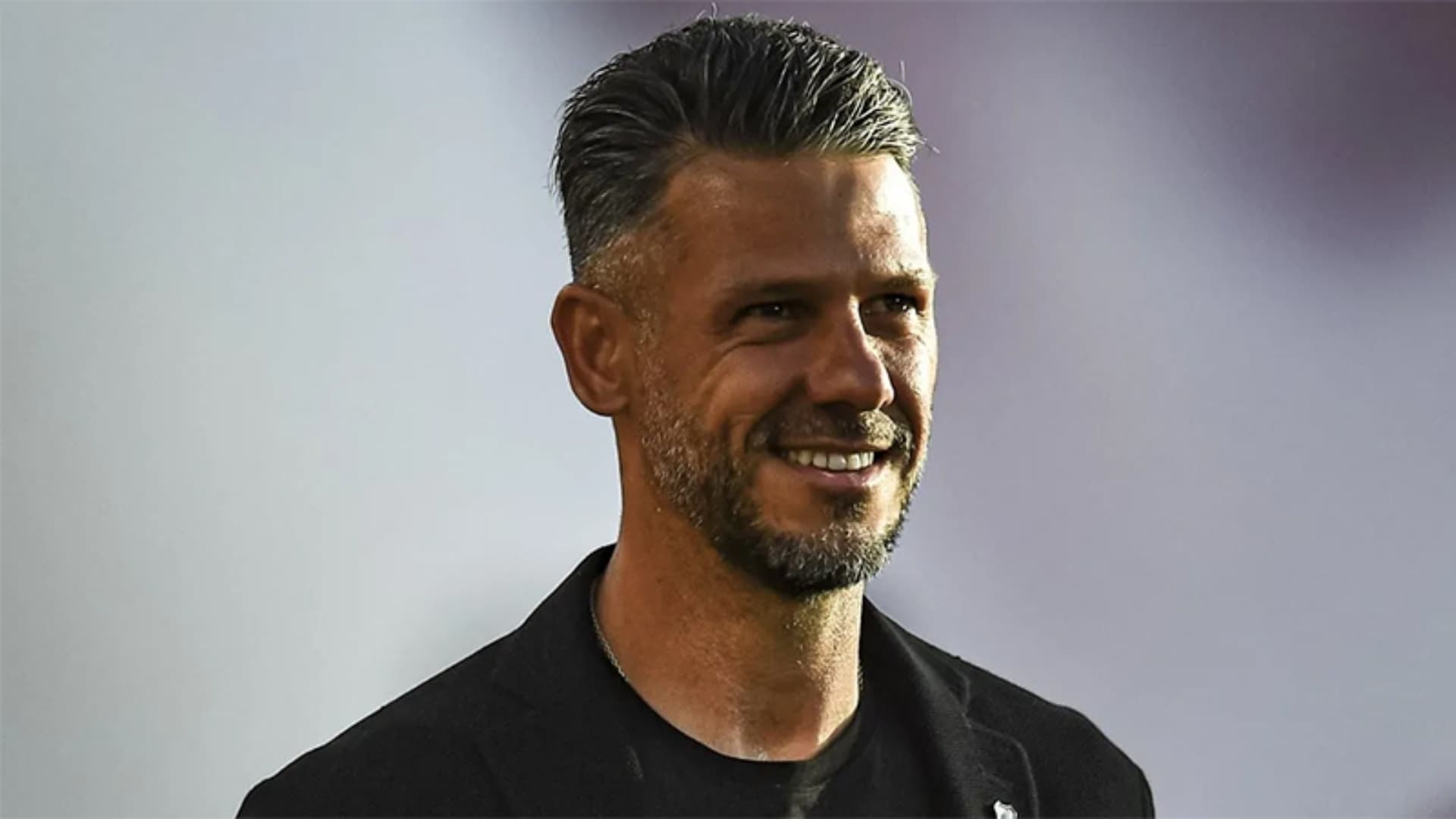 Martín Demichelis sonriendo.
