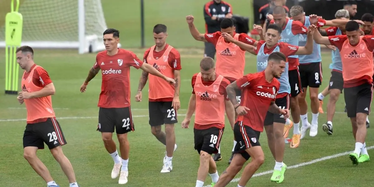 Martín Demichelis ya emprendió viaje rumbo a Miami con la delegación, y sorprende la ausencia de un jugador. Los detalles.