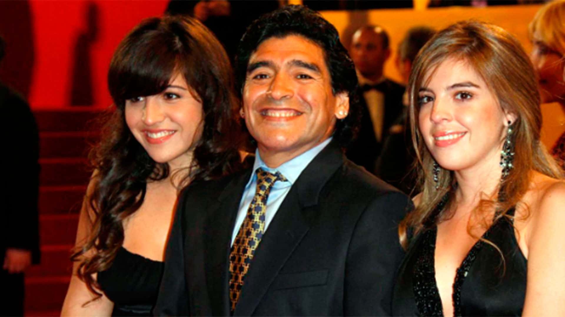 Matías Morla, el ex abogado que tuvo Diego Maradona, acusó a las hijas del astro argentino debido a que lo separaron de la causa y recalca que es víctima de una "Campaña de desprestigio" por parte de Dalma y Giannina ¿Qué dijo exactamente Morla? Enterate de toda la información acá.