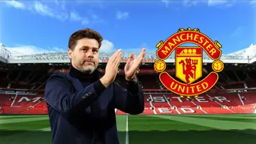 Mauricio Pochettino aplaude con el estadio de Manchester United detrás.