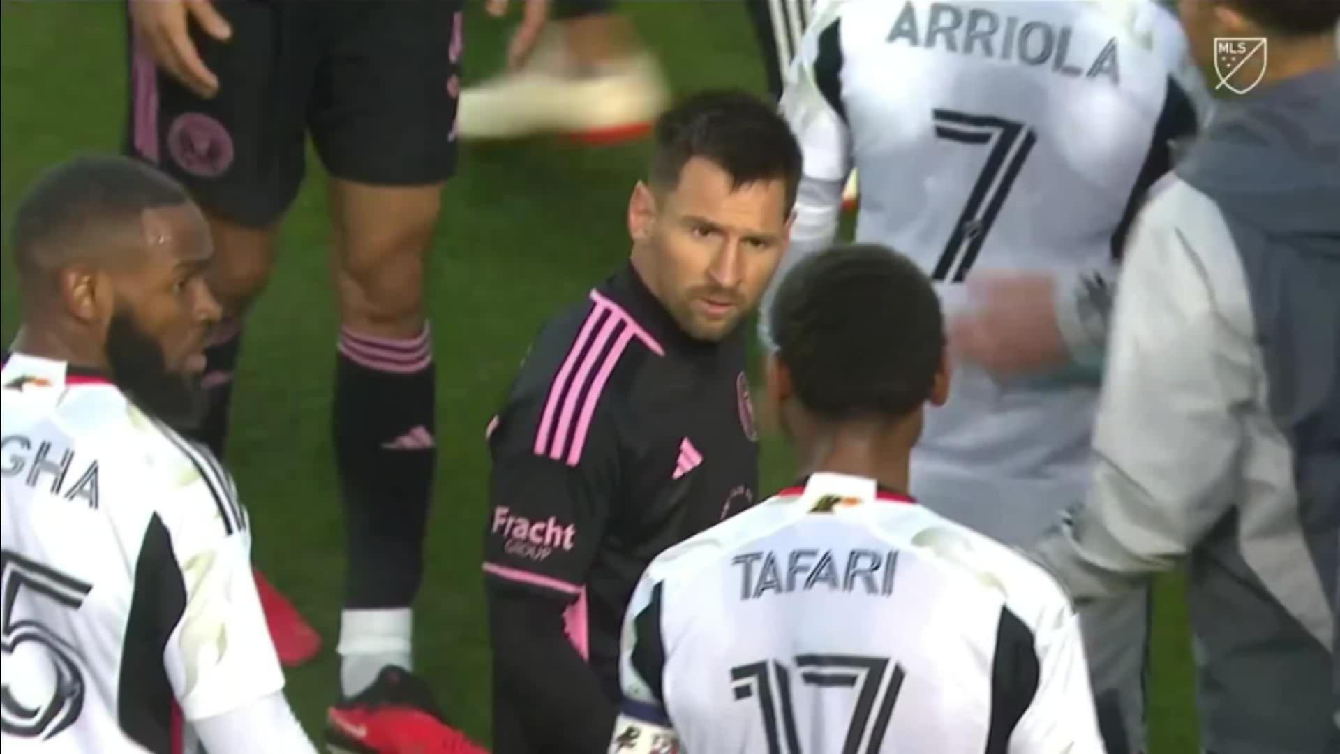 Messi se peleó con el capitán de FC Dallas