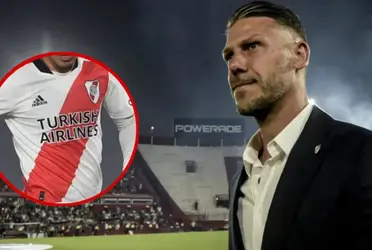 Mientras al equipo le está yendo realmente bien en el semestre, este jugador es totalmente ignorado por el entrenador y se marchará.