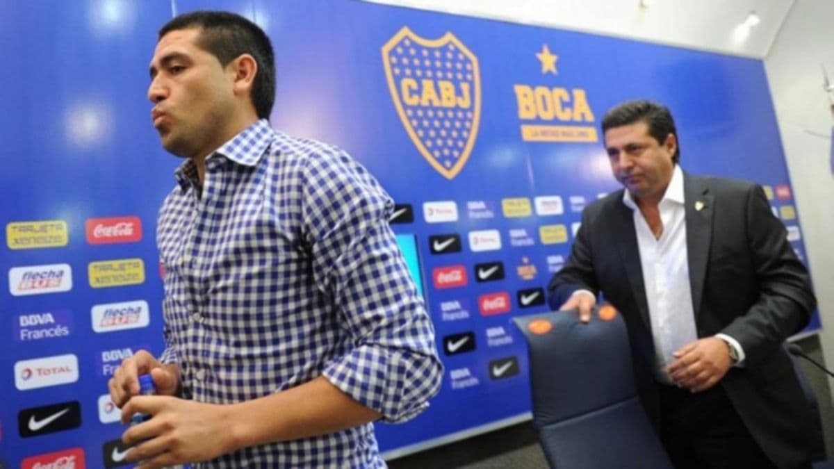 Mirá cómo fue que Juan Román Riquelme dejó en evidencia la pésima gestión de Daniel Angelici en Boca Juniors.