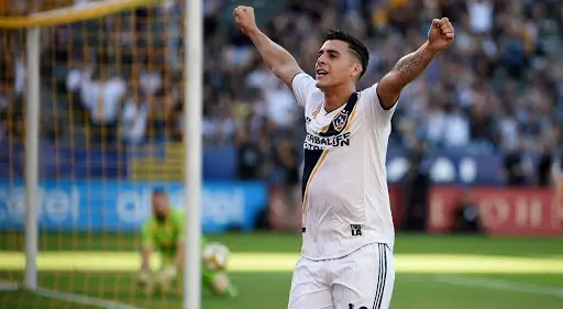 Mirá cuál es la astronómica cifra a la que Cristian Pavón deberá renunciar si es que quiere volver a Boca Juniors.