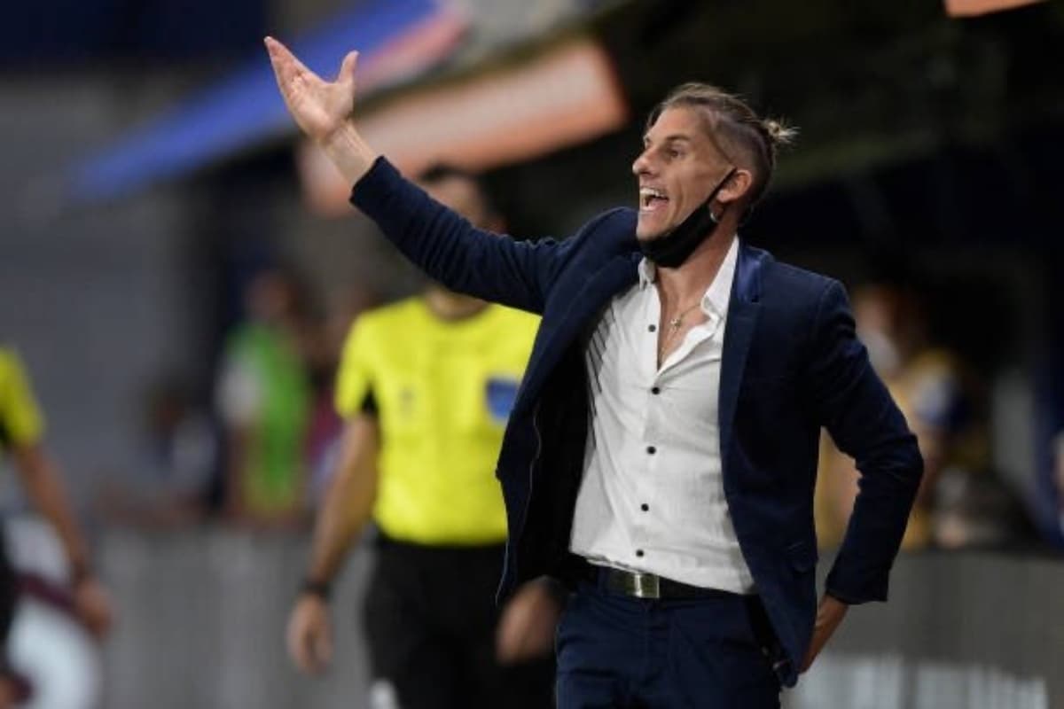 Mirá cuál fue la insólita decisión de Sebastián Beccacece ante Godoy Cruz que no cayó para nada bien en Racing Club.