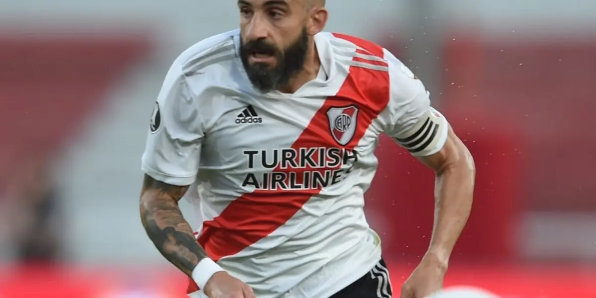 Mirá la polémica razón por la que Javier Pinola sigue siendo titular en River Plate pese a sos malas actuaciones.