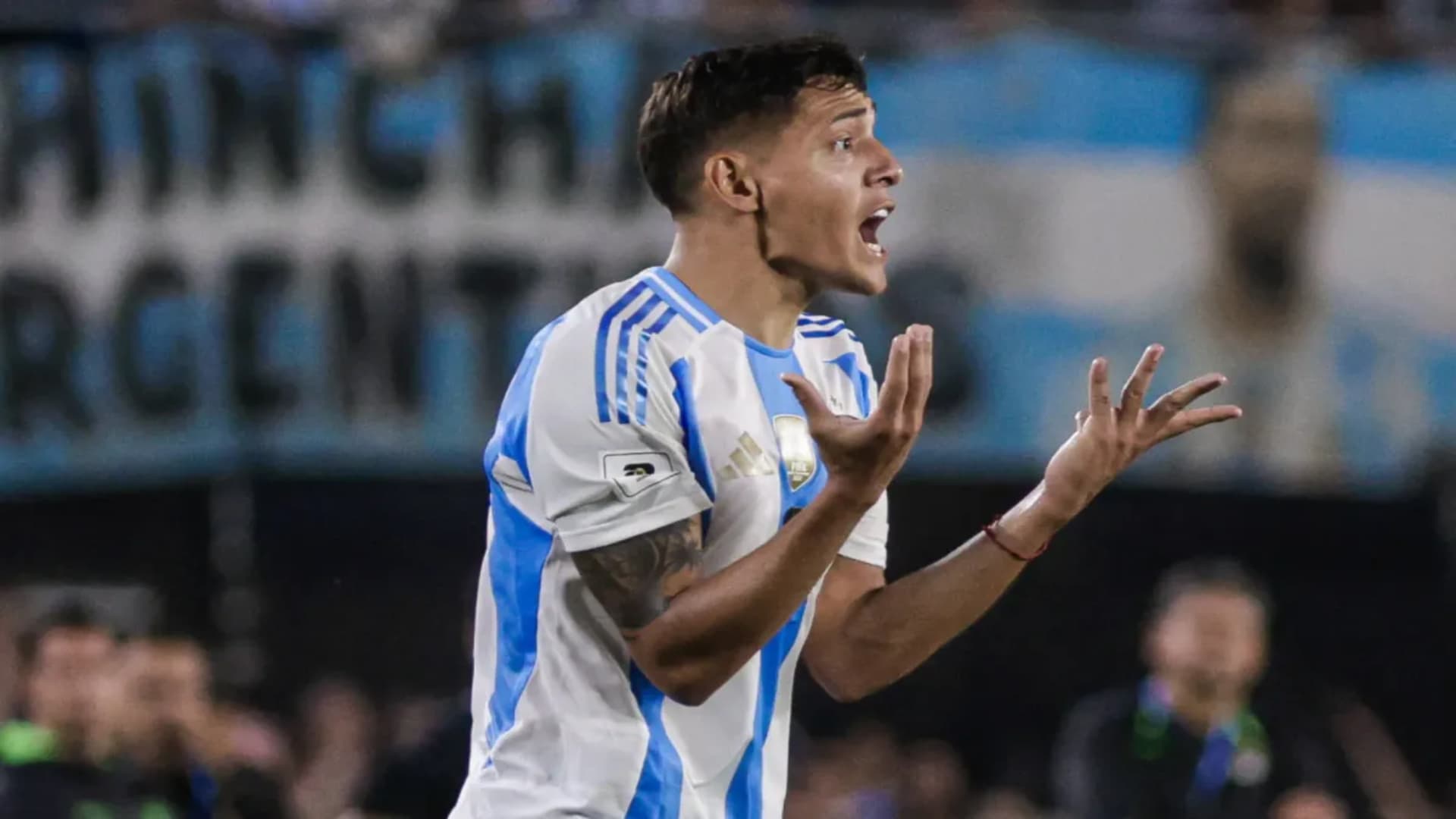 Molina habló de su paso por el Xeneize (Ole)