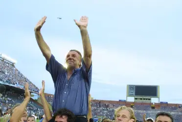 Mostaza le pegó a los que llevan las riendas de la Academia porque considera que no están unidos.