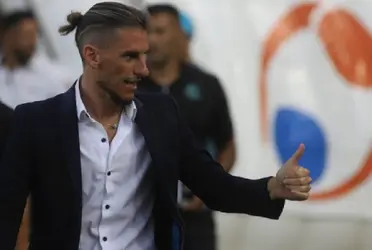 Muchos aficionados de Racing Club de Avellaneda no entienden la decisión de Sebastián Beccacece de no poner de titulares juntos a Lorenzo Melgarejo y Benjamín Garré.