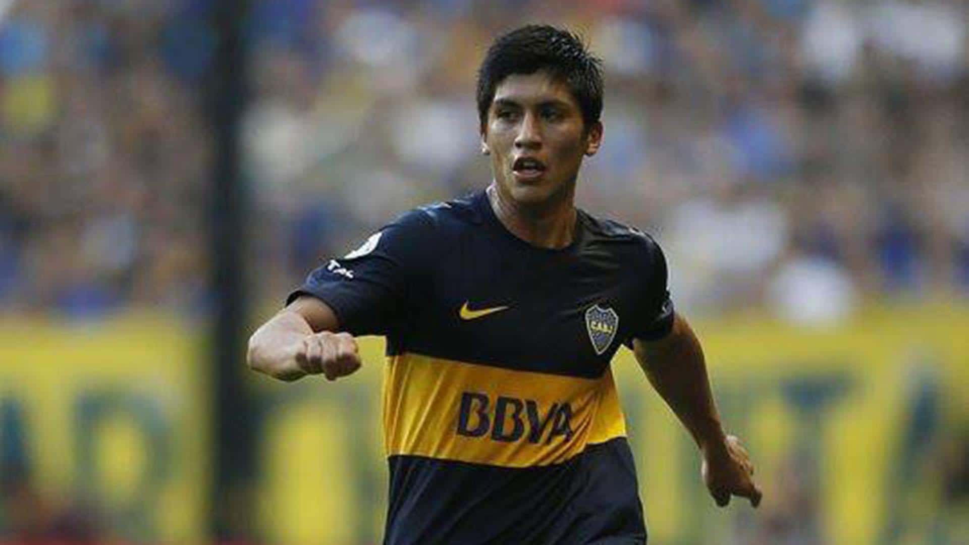 Nahuel Zárate, ex futbolista de Boca Juniors, fue sentenciado a cinco años de prisión por homicidio culposo tras haber sido declarado responsable de provocar la muerte de dos personas en un accidente automovilístico ¿A qué velocidad venía el jugador? Enterate de toda la información acá.