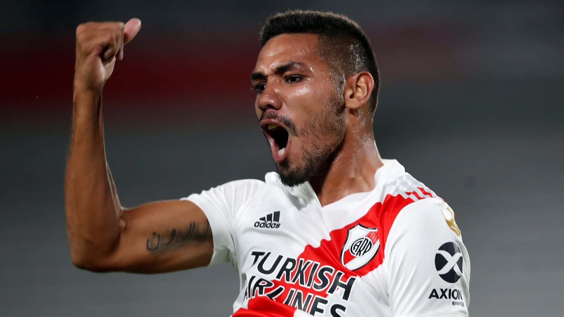 Palmeiras, último bicampeón de la Copa Libertadores, quiere al central de River.