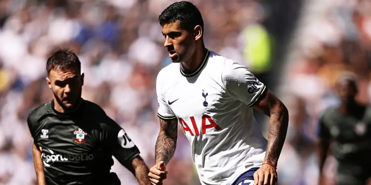 Pese a su destacada actuación en el arranque del torneo inglés, el zaguero tuvo una entrada desmedida que le pudo costar la roja