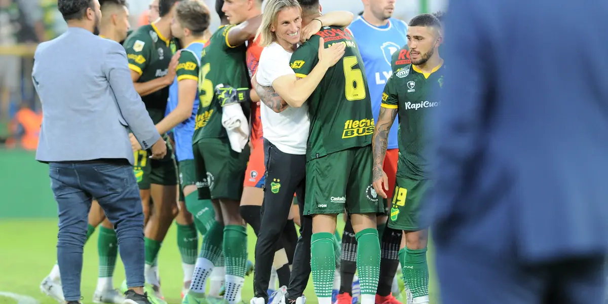 Por el Grupo A, Defensa y Justicia y Argentinos ganaron sus partidos y se metieron entre los ocho mejores equipos de la Copa de la Liga. Ya quedó todo definido.