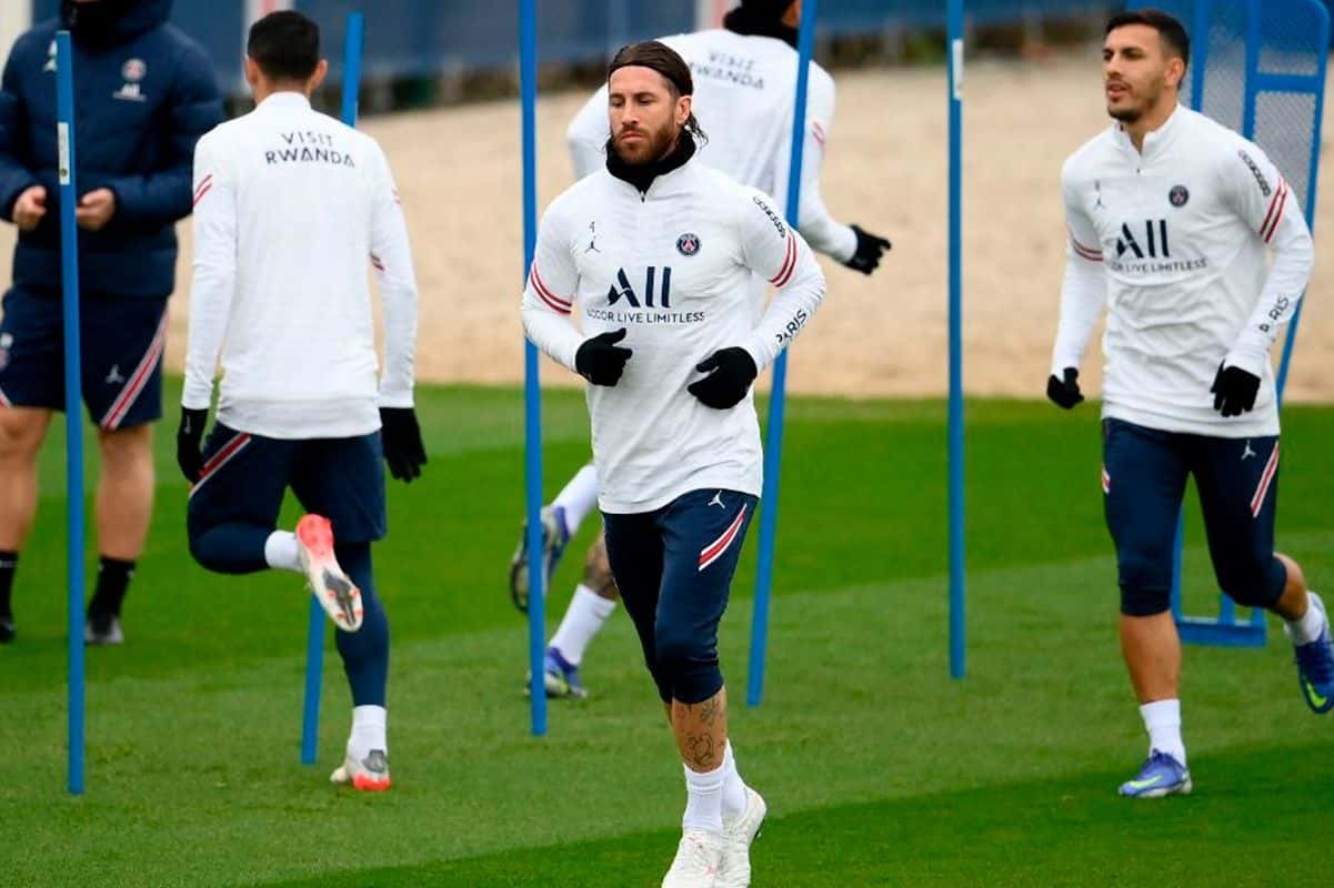 Por primera vez desde que está en su nuevo club, el español está entre los citados para el partido trascendental por Liga de Campeones ante el Manchester City.
