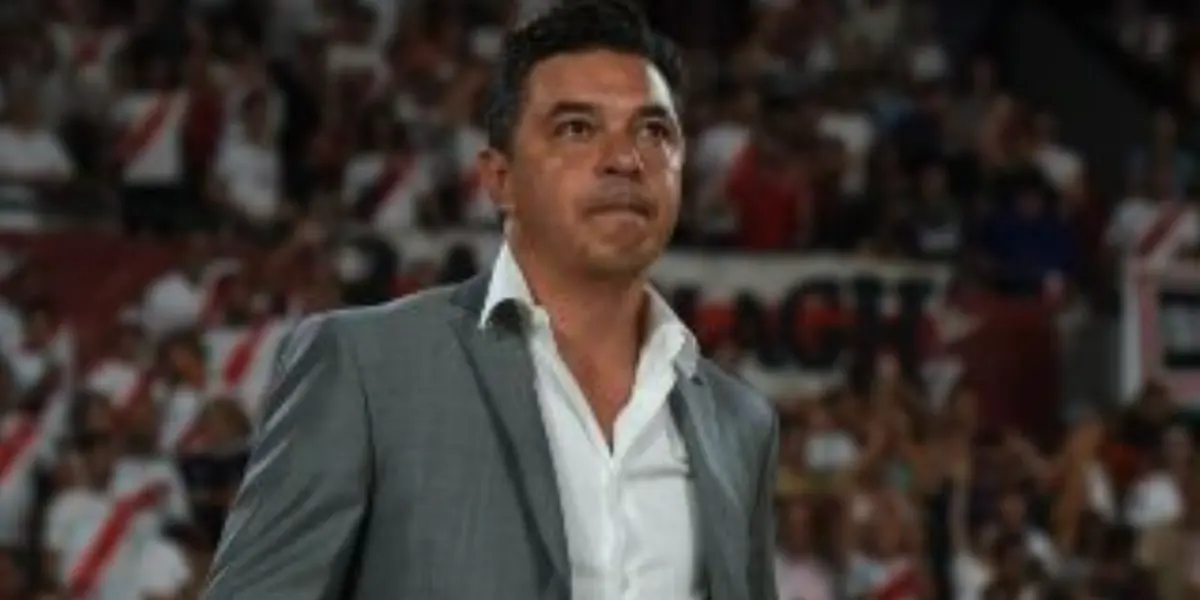 Puede ser el salvador de la pesadilla que vive la defensa de River Plate, pero Marcelo Gallardo ignora su talento