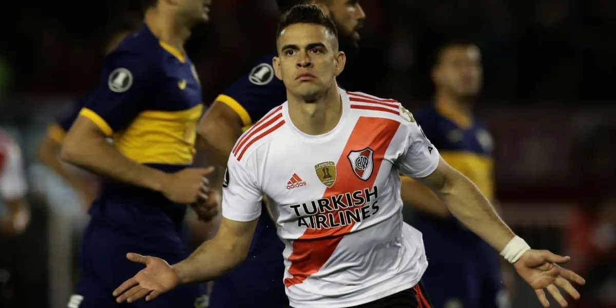 Rafael Santos Borré en River