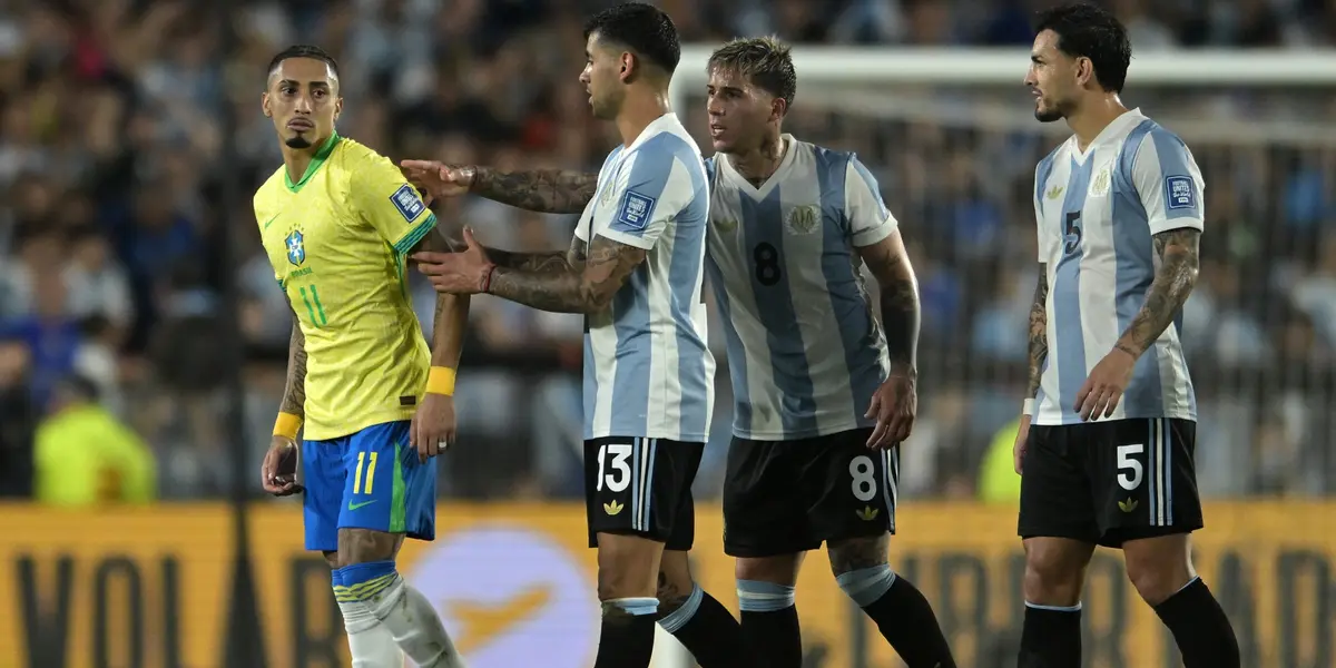 Raphina y jugadores de Argentina