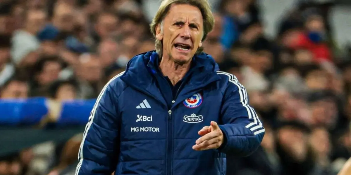 Ricardo Gareca dirigiendo a Chile.