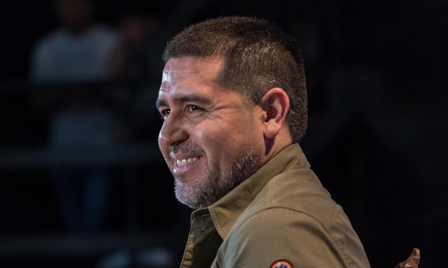 Riquelme quiere seguir reforzando el plantel de Boca para el futuro, por el momento espera la llegada de un lateral derecho y otro delantero para tener bastante competencia. ¿Quiénes son los refuerzos que suenan actualmente? Enterate acá de las negociaciones.