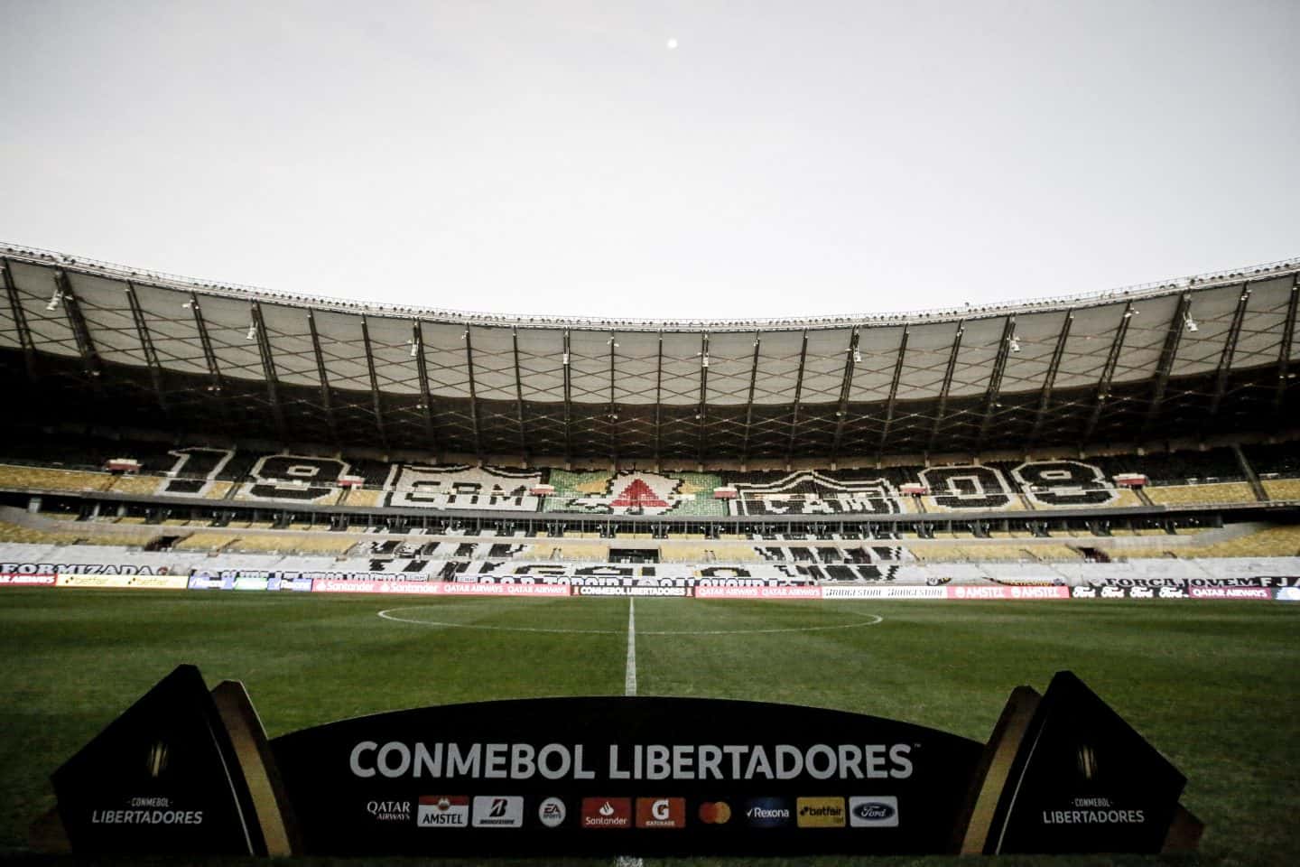 River estará jugando el partido de vuelta por los cuartos de final frente al Atlético Mineiro y desde Belo Horizonte habilitaron el ingresó del público a los estadios con una capacidad del 30% ¿Quién tomó esta decisión? Toda la información acá.
