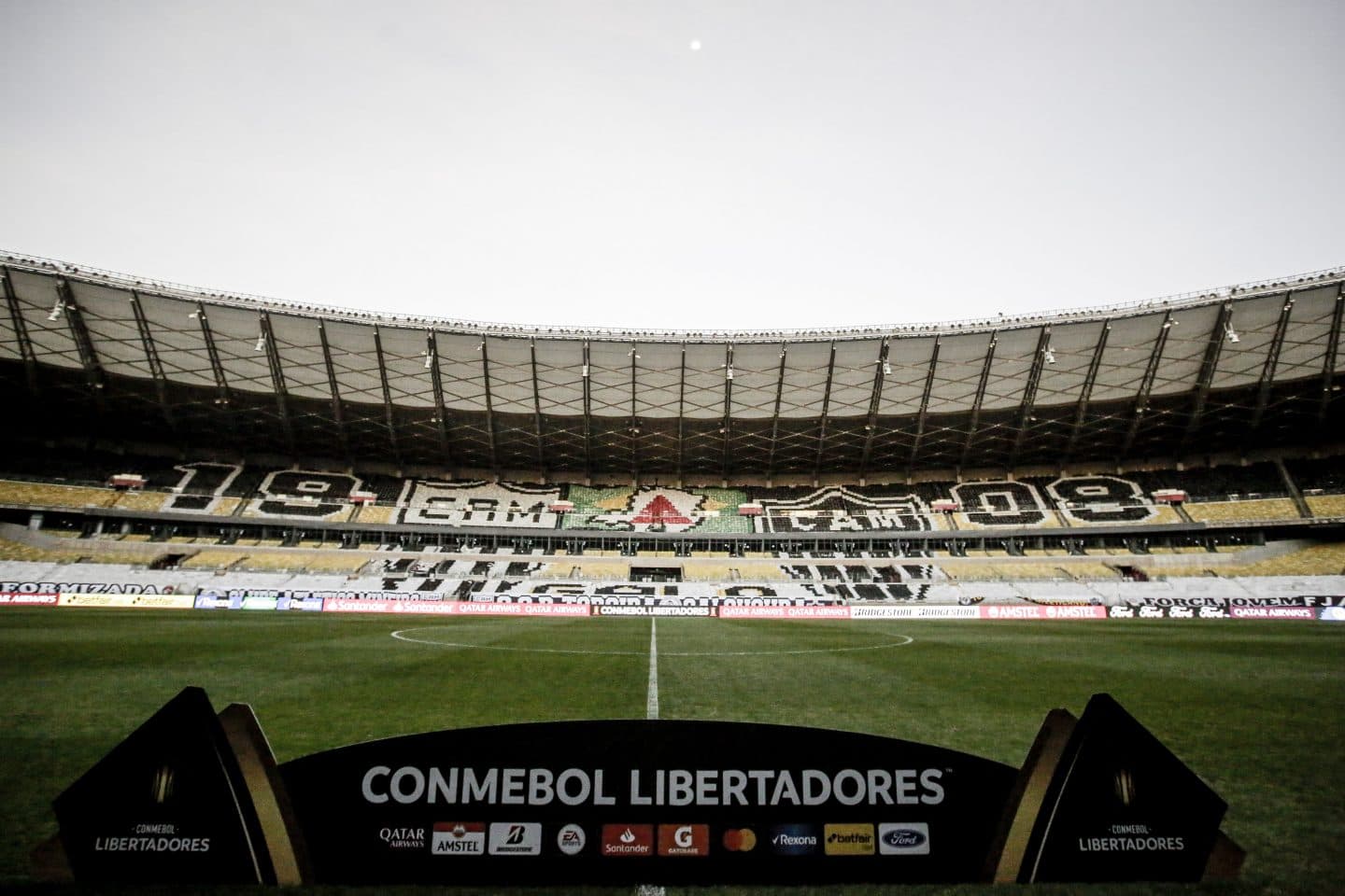 River estará jugando el partido de vuelta por los cuartos de final frente al Atlético Mineiro y desde Belo Horizonte habilitaron el ingresó del público a los estadios con una capacidad del 30% ¿Quién tomó esta decisión? Toda la información acá.