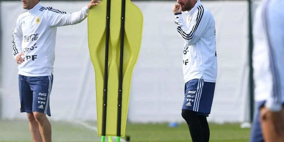 Ronald Koeman piensa en otro compañero de Lionel Messi en la Selección de Fútbol de Argentina, a más de Lautaro Martínez.