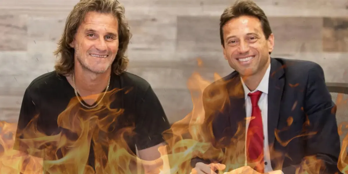 Rubnén Darío Insúa y Marcelo Moretti en la firma de la renovación en San Lorenzo