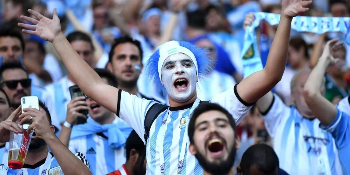 Se acerca la Copa del Mundo y los hinchas de la Selección no quieren perderse la presentación del conjunto de Lionel Scaloni.