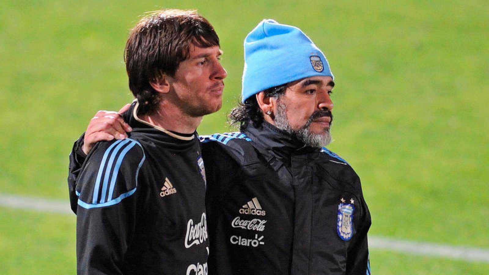 Se confirmó la salida de Lionel Messi del Barcelona y mientras tanto se difundió un viejo vídeo de Diego Armando Maradona en México criticando al conjunto español por olvidar rápidamente a los ídolos ¿Qué más dijo el Pelusa? Enterate de todas las novedades acá.