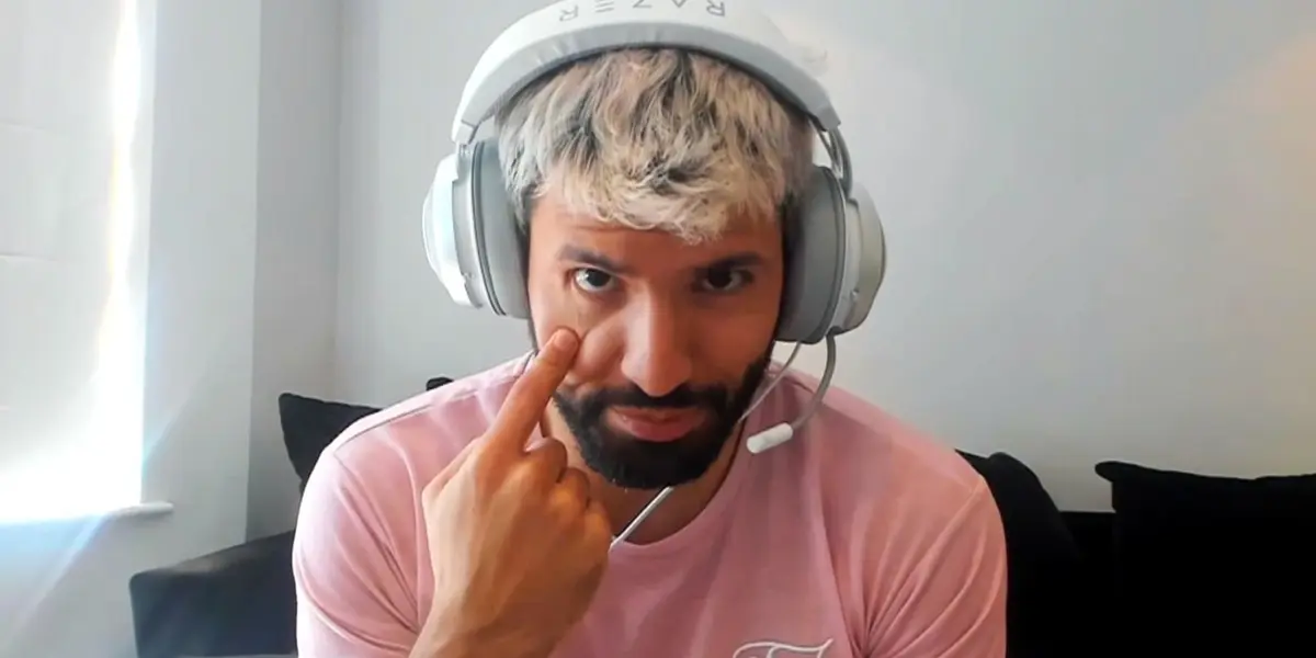 Sergio Agüero durante la ausencia del fútbol en 2020 fue furor en la plataforma Twitch por sus transmisiones en vivo donde se mostraba día tras día y reflejaba lo que hacía cotidianamente, ¿Cuál fue el motivo de su retiro? Enterate acá de todas las novedades.
