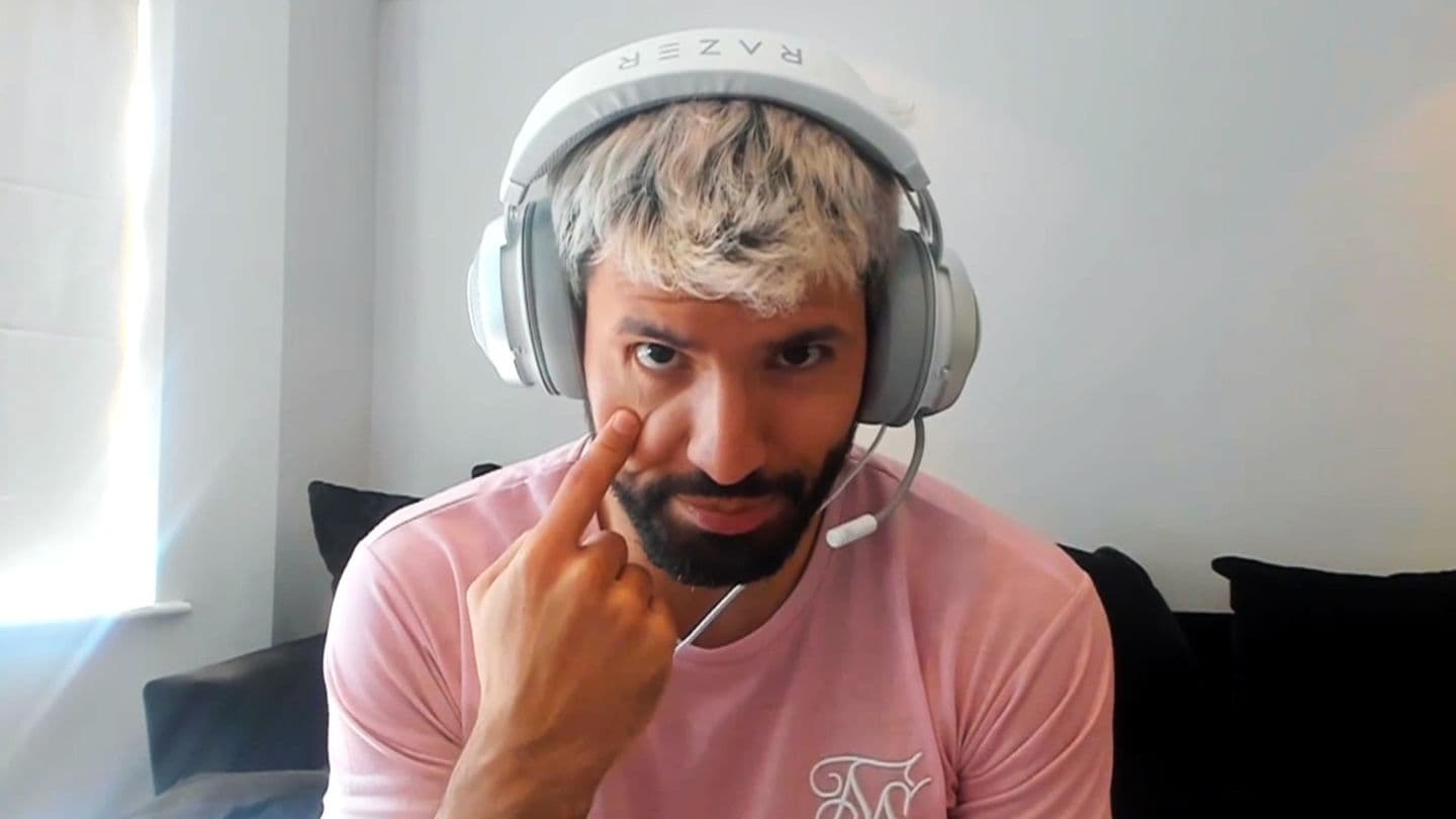 Sergio Agüero durante la ausencia del fútbol en 2020 fue furor en la plataforma Twitch por sus transmisiones en vivo donde se mostraba día tras día y reflejaba lo que hacía cotidianamente, ¿Cuál fue el motivo de su retiro? Enterate acá de todas las novedades.