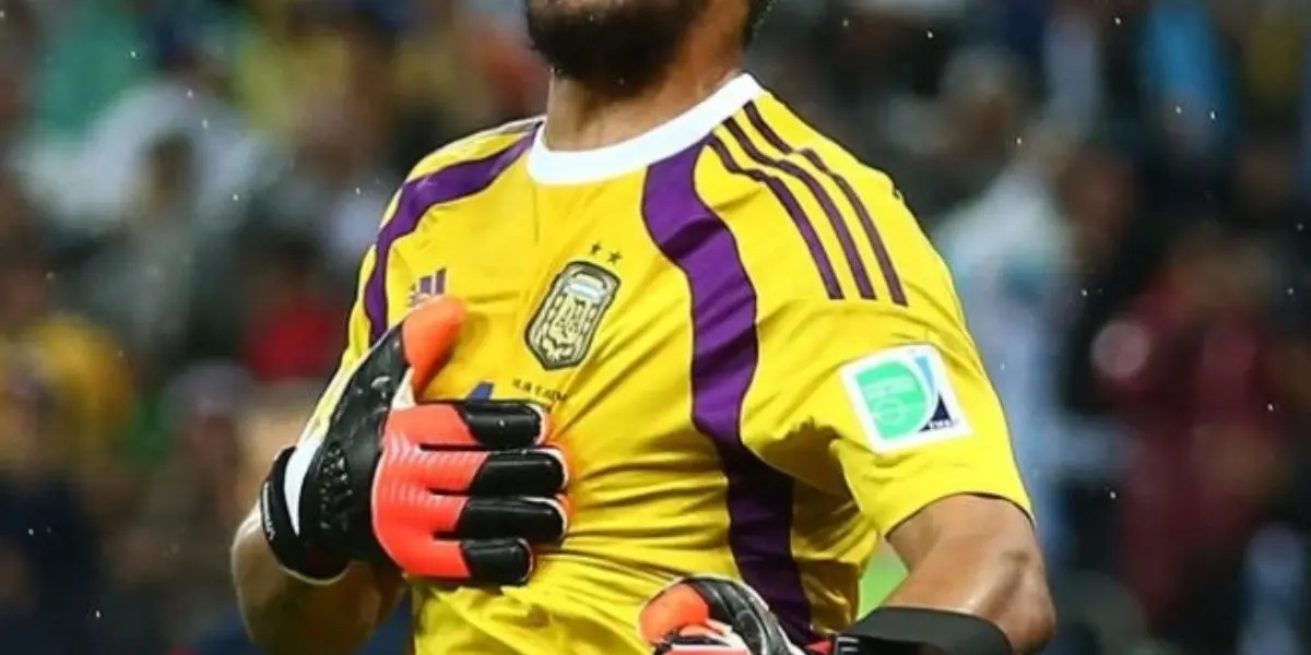 Sergio Romero vive una situación adversa en Manchester United F.C., y se aleja cada vez más de un regreso a la Selección de Fútbol de Argentina.