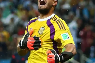 Sergio Romero vive una situación adversa en Manchester United F.C., y se aleja cada vez más de un regreso a la Selección de Fútbol de Argentina.