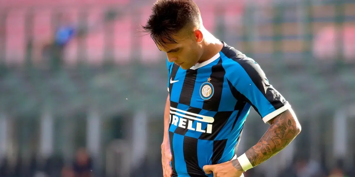 Si bien es inobjetable la titularidad de Martínez en Argentina, un jugador podría haber viajado tranquilamente, pero no fue citado nunca.