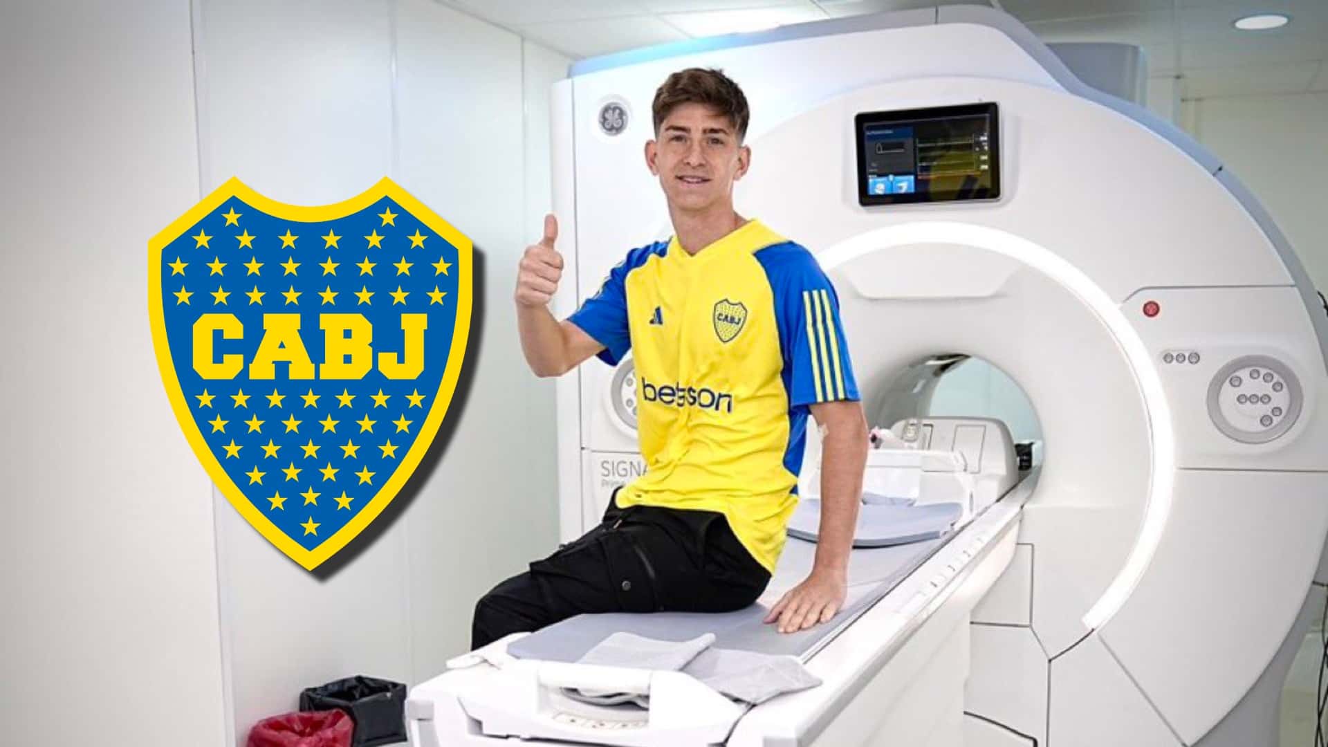 Tomás Belmonte saluda, ya siendo de Boca.