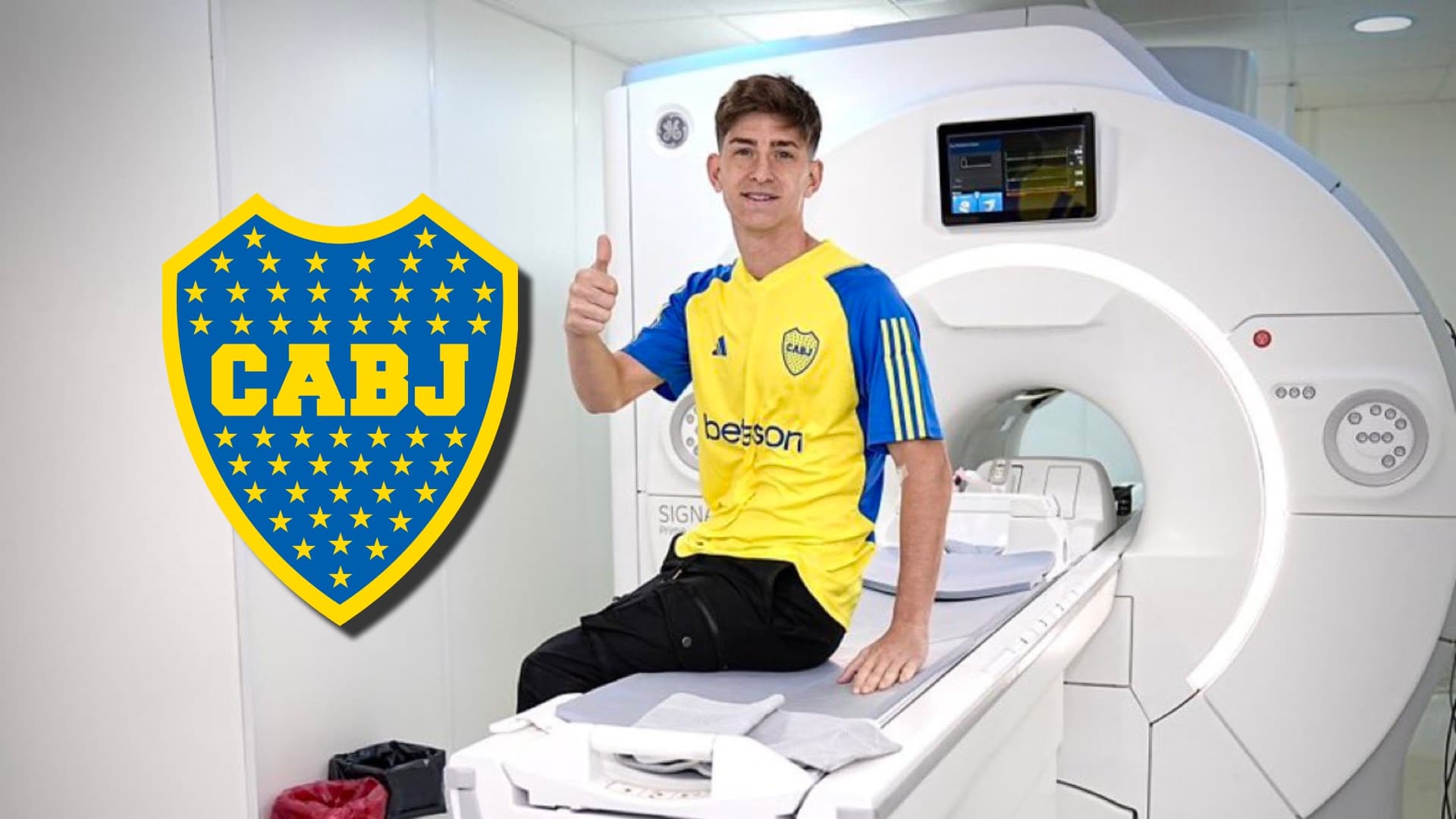 Tomás Belmonte saluda, ya siendo de Boca.