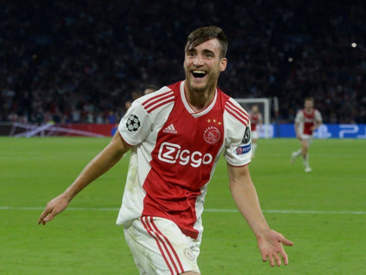 Tras las negociaciones entre Ajax y Barcelona, finalmente Nicolás Tagliafico no jugará en la institución española.