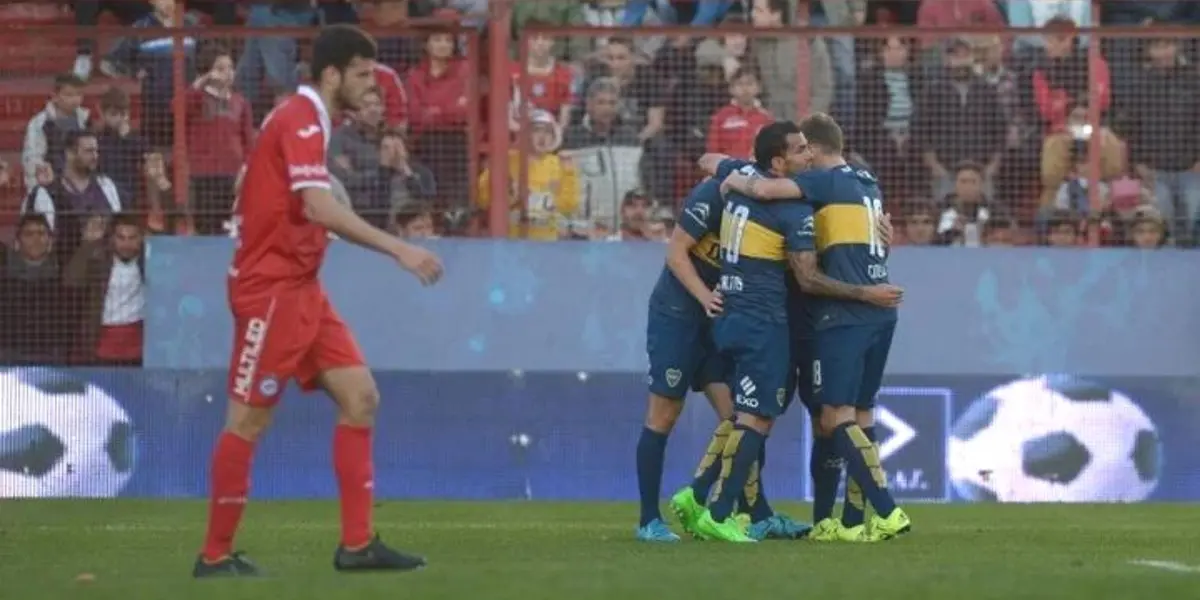 Tuvo un episodio muy duro con Carlos Tevez en el Xeneize y se generaron rumores de que lo odiaba.