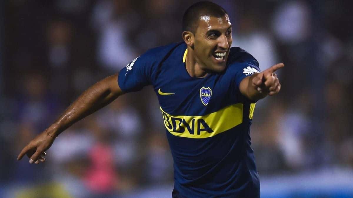 Un ex director técnico comparó a uno de los atacantes Xeneizes con el máximo goleador de la historia de Boca.