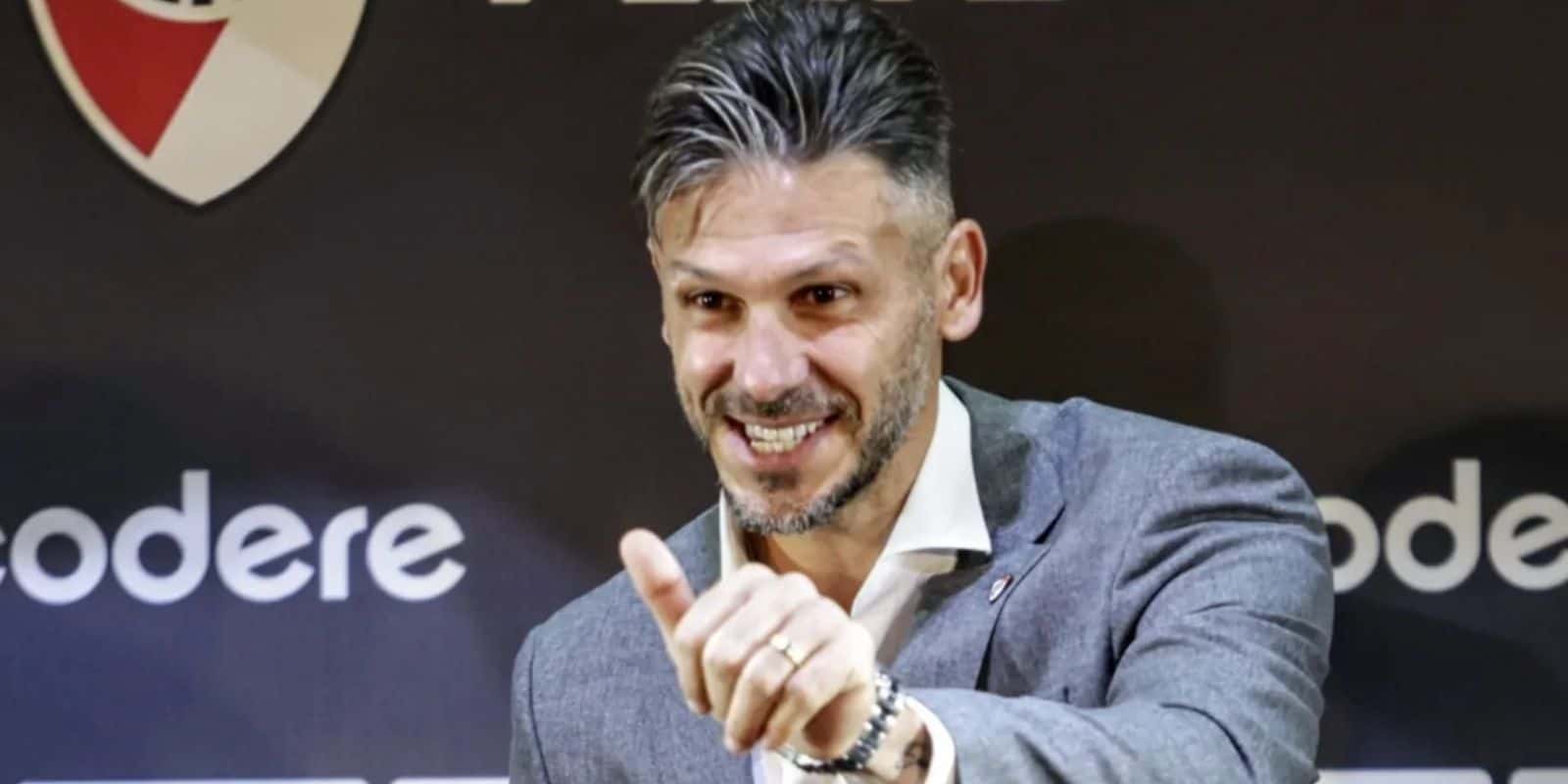 Un futbolista con experiencia en Premier League y Serie A podría arribar en el 2023 al Millonario.