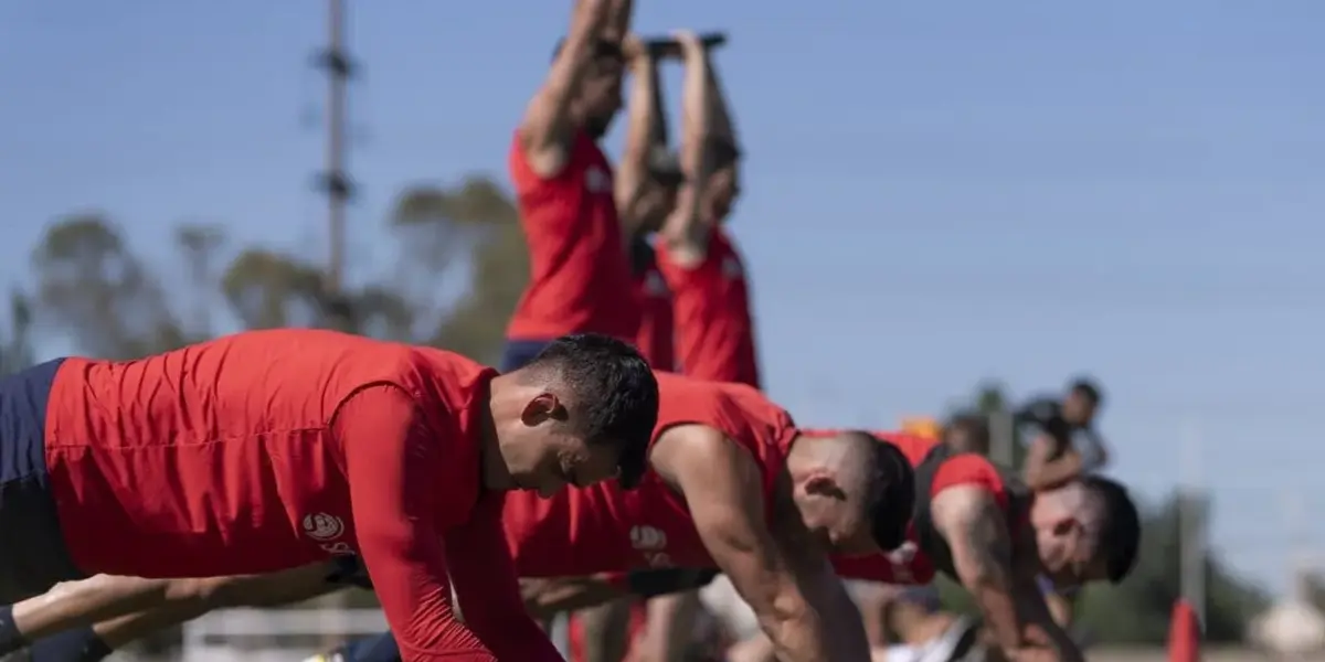 Un futbolista que estuvo ausente los últimos meses podría volver a sumar minutos