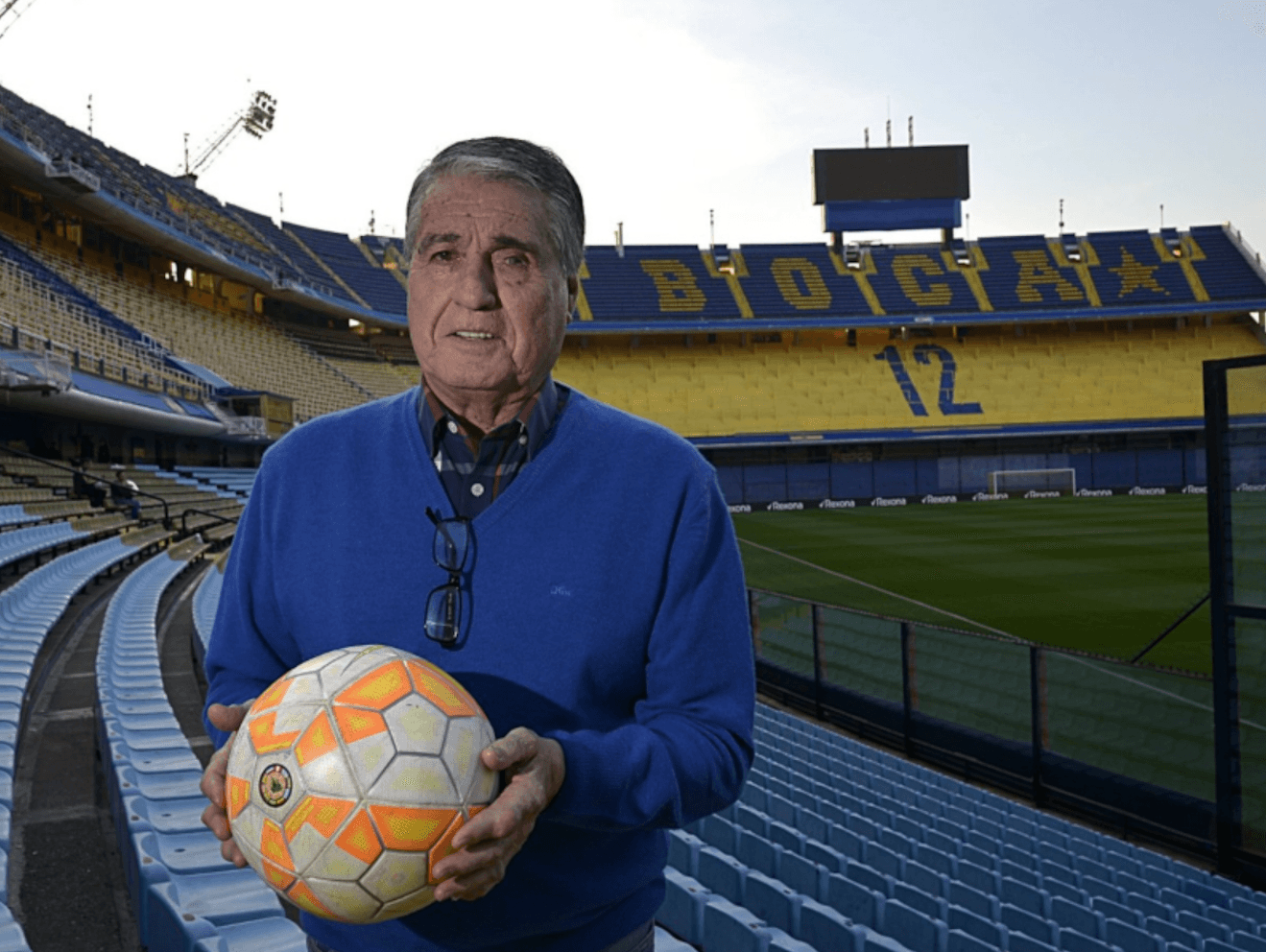 Un histórico goleador del conjunto Xeneize sostuvo que Boca Juniors debe jugar con un centro delantero con presencia en el área