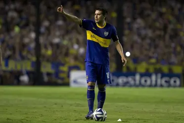 Un jugador que jugó muy poco en Club Atlético Boca Juniors hoy en día es un crack, pero pudo haber acompañado en el mediocampo a Juan Román Riquelme.