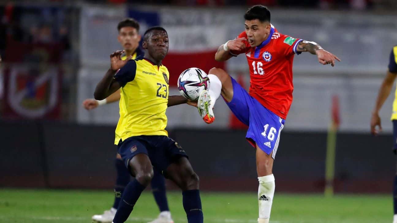 Una supuesta irregularidad en la plantilla de futbolistas del conjunto de Gustavo Alfaro podría terminar con la eliminación del conjunto Tricolor.