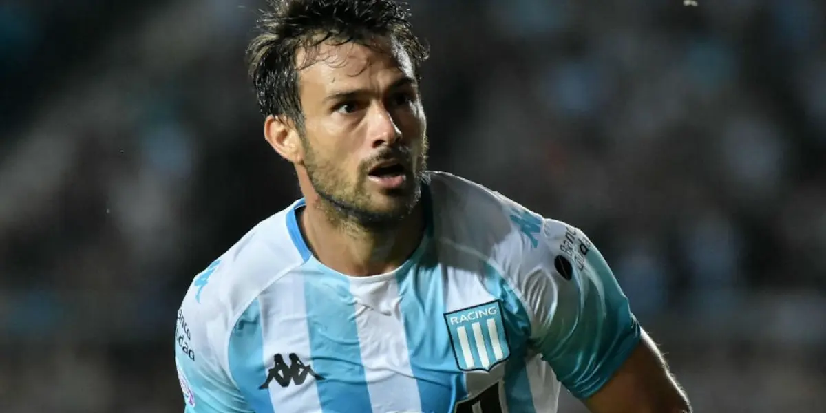 Uno de los jugadores que podría abandonar el Racing Club de Avellaneda es Darío Cvitanich.